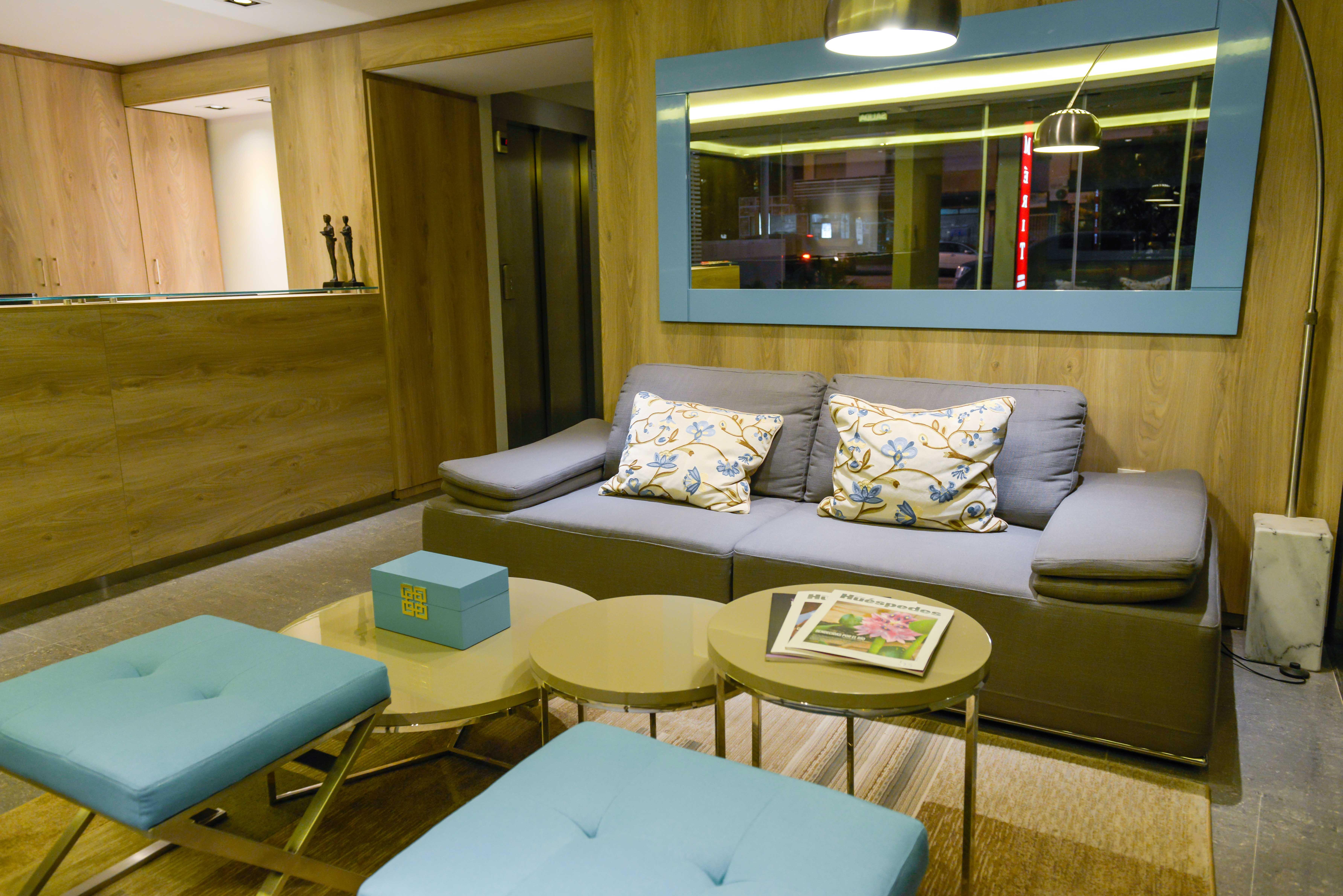 Merit Montevideo Apart & Suites Exterior photo